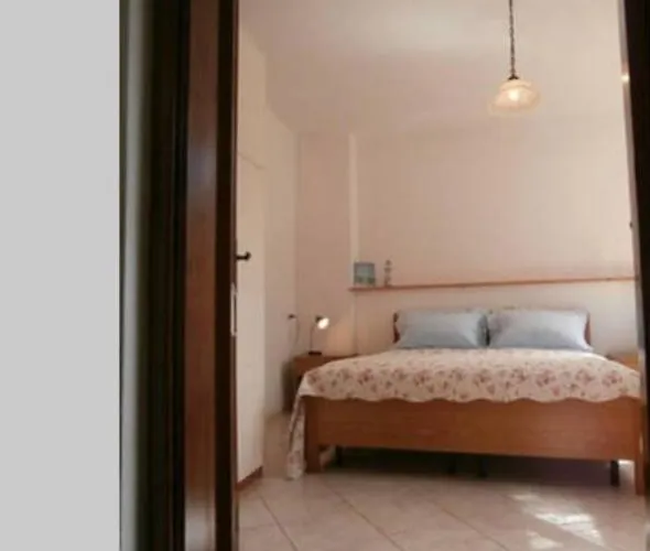 Marianna Home And Parking Holiday home