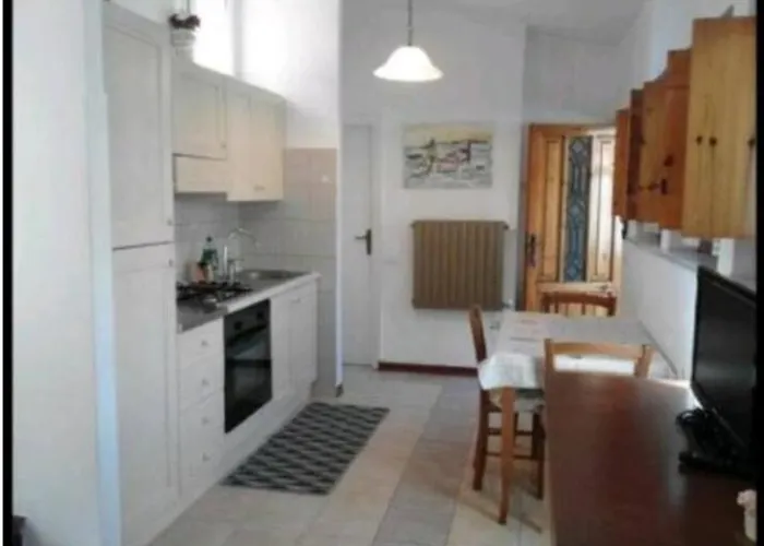 Marianna Home And Parking